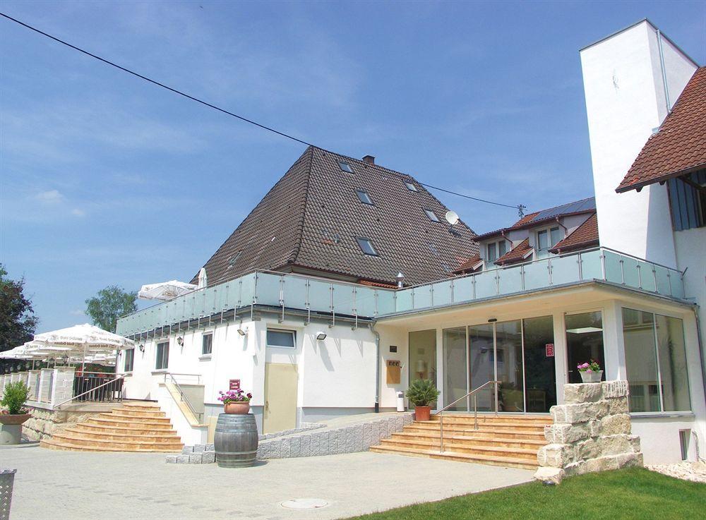 Bodensee-Hotel Kreuz Uhldingen-Mühlhofen Exterior foto